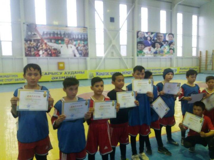 Жаңатас қаласындағы балалар-жасөспірімдер спорт мектебінің спорт кешенінде Кеңес әскерінің ауған жерінен шығарылғанына 30 жыл толуына орай 2009-2010 ж
