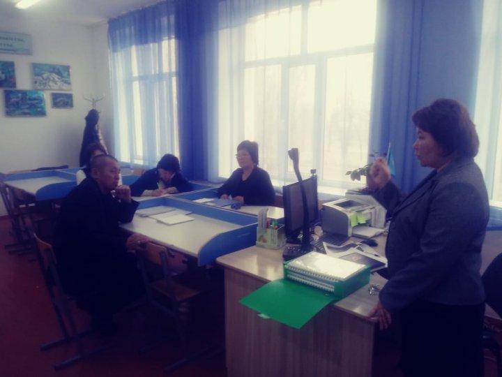 "Бағдарлы оқытудың оқушының жеке тұлғасын дамытудағы маңызы" семинардан көрініс 
