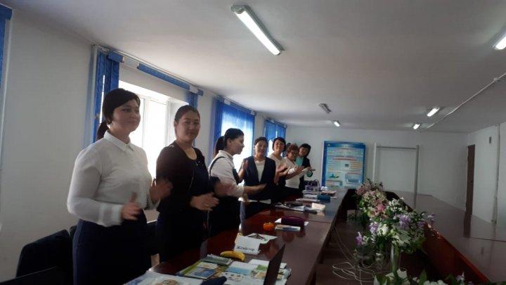 Құттықтау Мамасейтова Ғазиза аудандық "Үздік тәрбиеші " байқауынан бірінші орынды иеленді . 