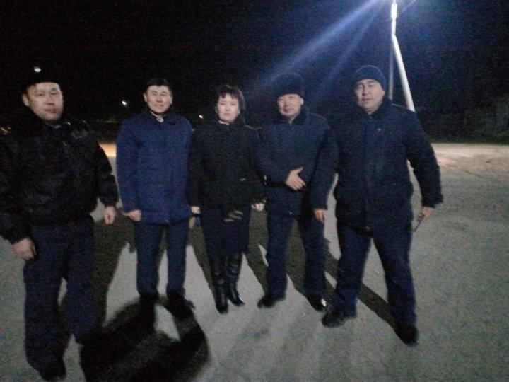 16 желтоқсан-Тәуелсіздік күніне орай мектепішілік кезекшілік кестесі құрылып, мобильдік топ күндізгі және түнгі рейдке шығып отырды