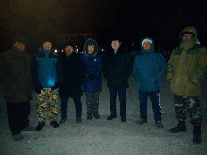 16 желтоқсан-Тәуелсіздік күніне орай мектепішілік кезекшілік кестесі құрылып, мобильдік топ күндізгі және түнгі рейдке шығып отырды